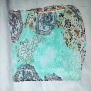 EUC Aqua Colored Floral Artsy Print Knee Length Skirt Flowy Spring Summer